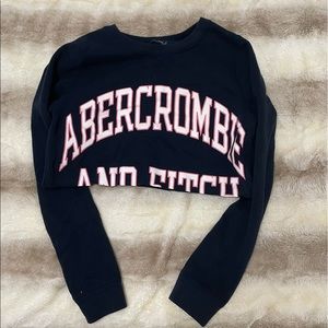Abercrombie & Fitch crop hoodie